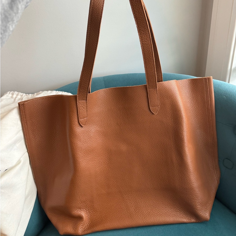 BRAND NEW WITH TAGS-leather CUYANA tote bag